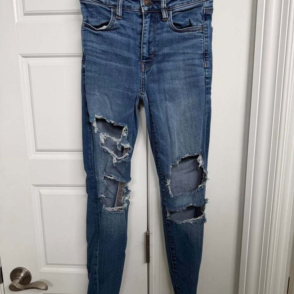 American Eagle Outfitters Next Level Stretch Distressed Skinny Jeans 0 Short